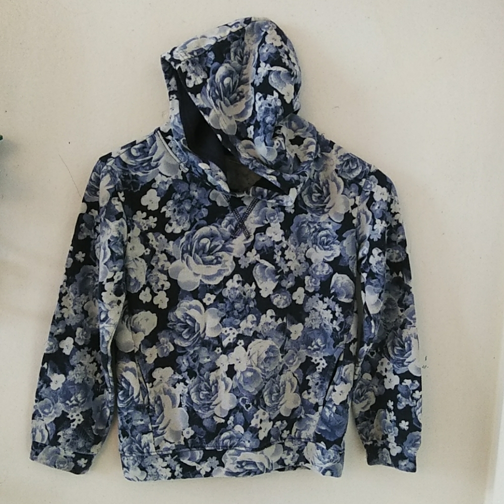 H&M Sweater